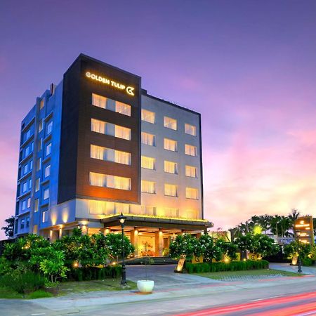 Golden Tulip Agra Hotel Agra  Bagian luar foto
