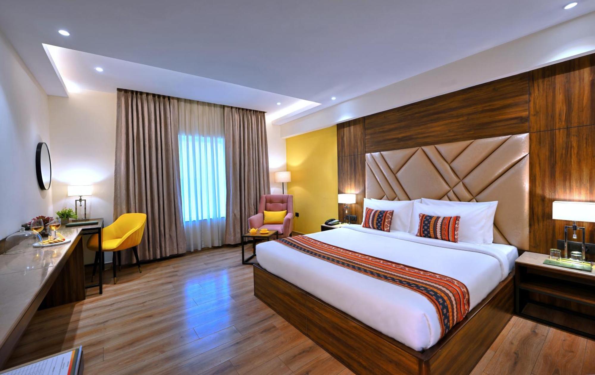 Golden Tulip Agra Hotel Agra  Bagian luar foto