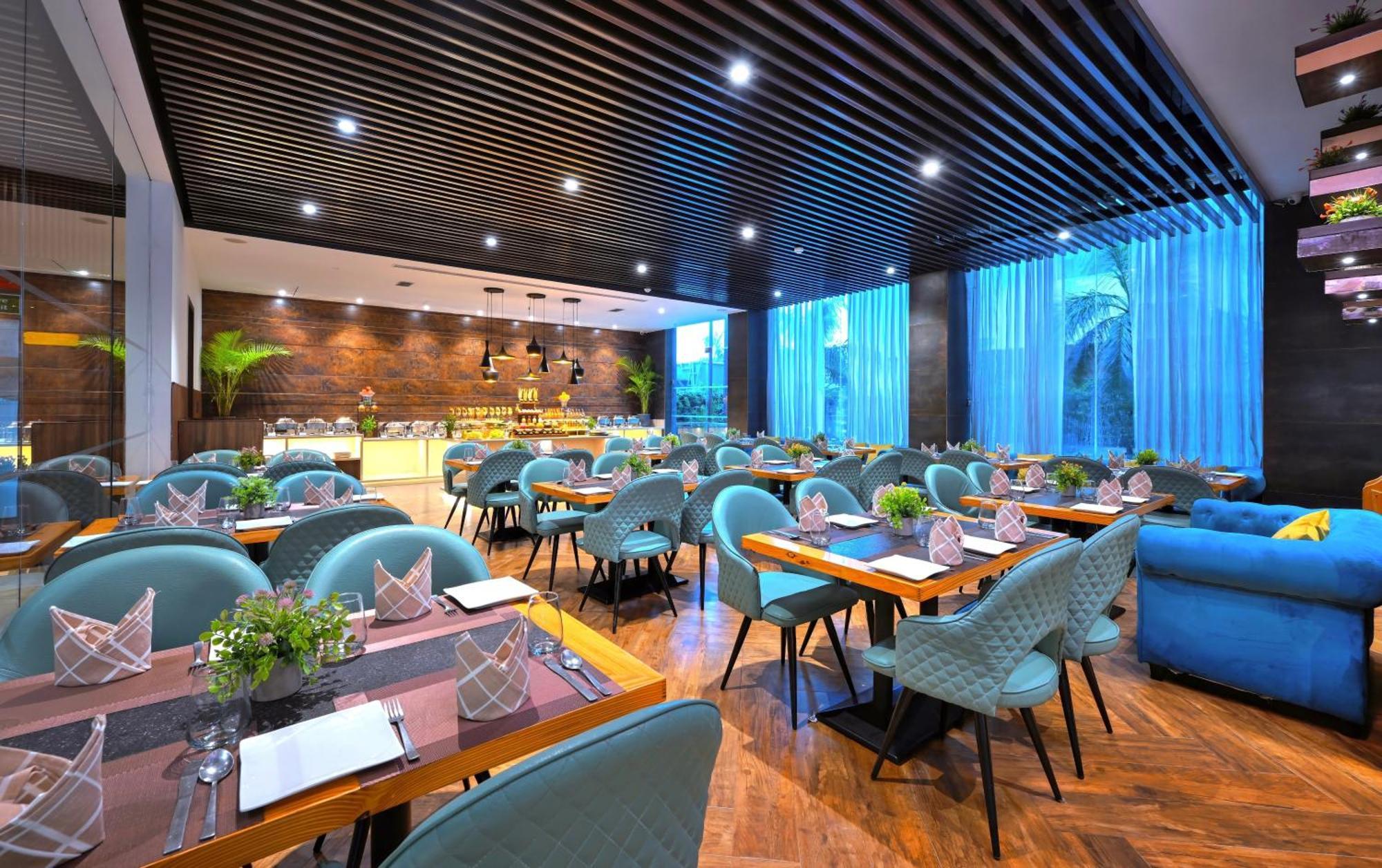 Golden Tulip Agra Hotel Agra  Bagian luar foto