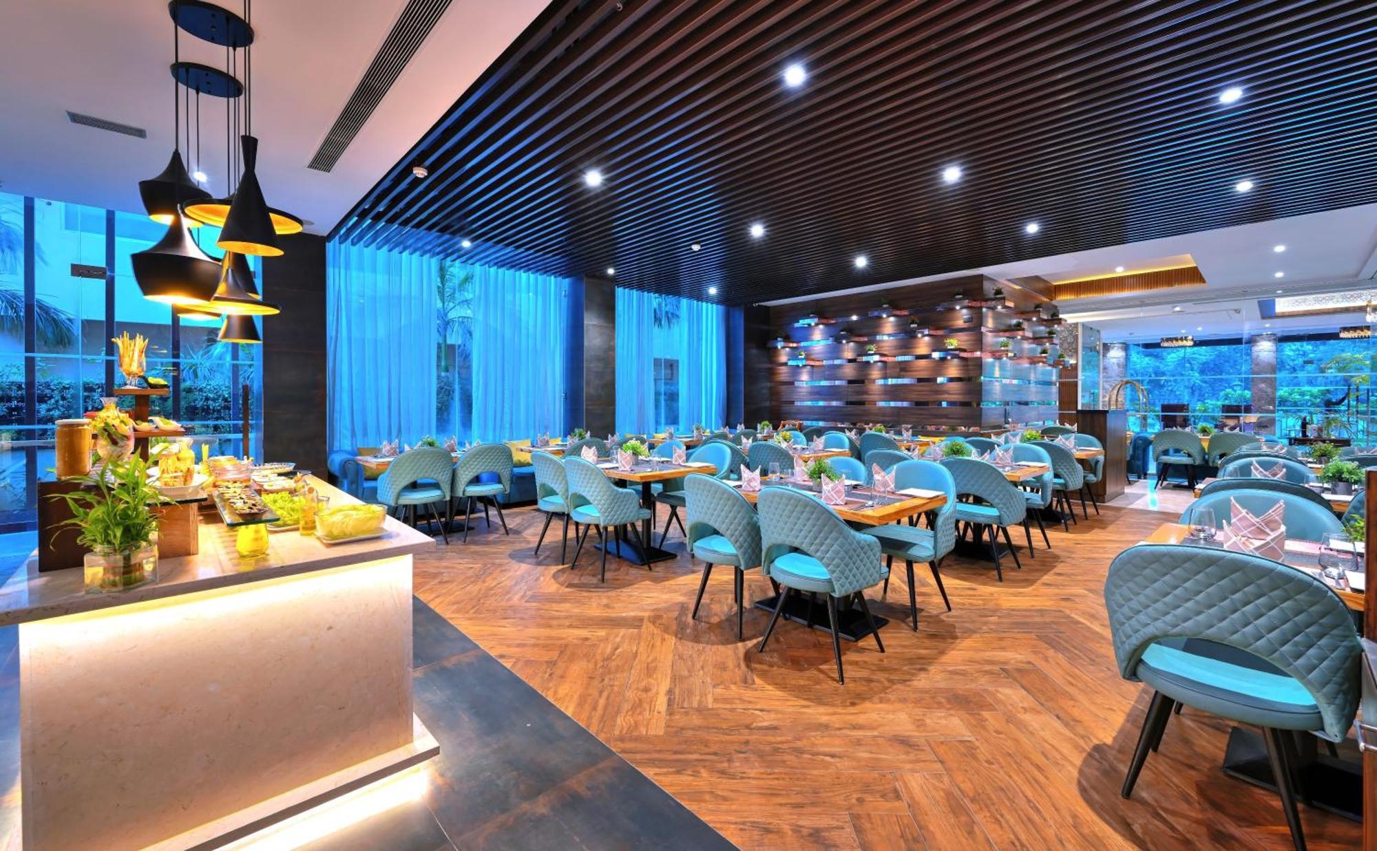 Golden Tulip Agra Hotel Agra  Bagian luar foto