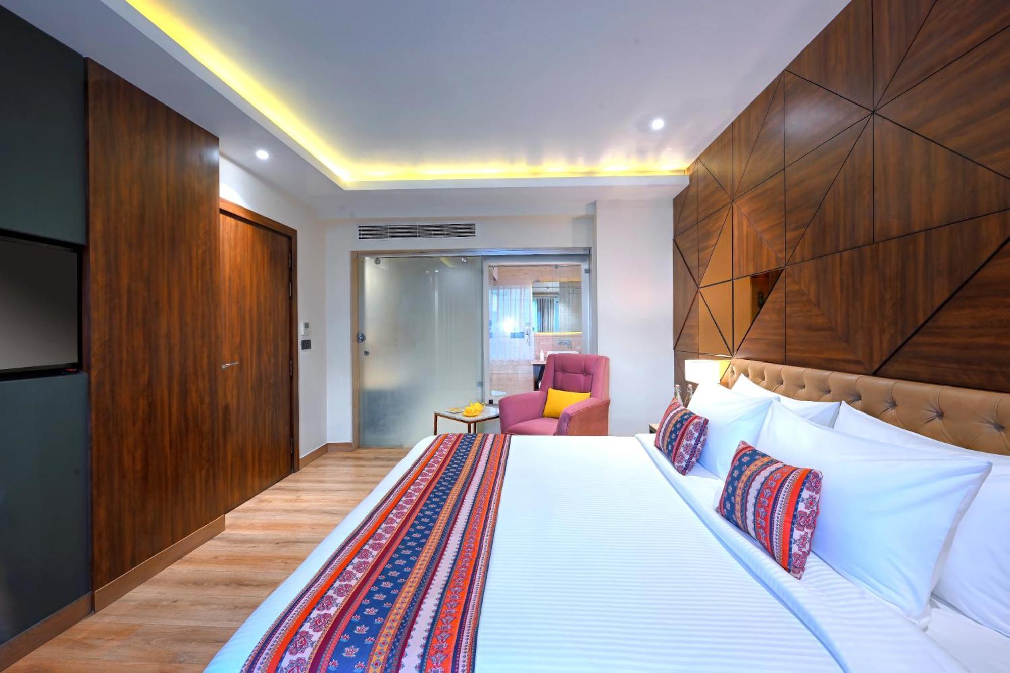 Golden Tulip Agra Hotel Agra  Bagian luar foto